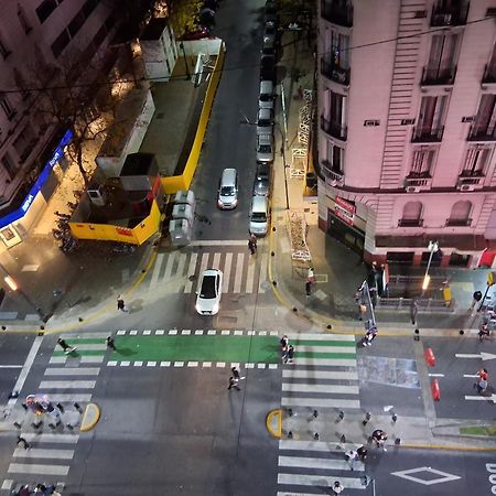 4 Ventanales Sobre La Avenida Corrientes Apartment Buenos Aires Bagian luar foto
