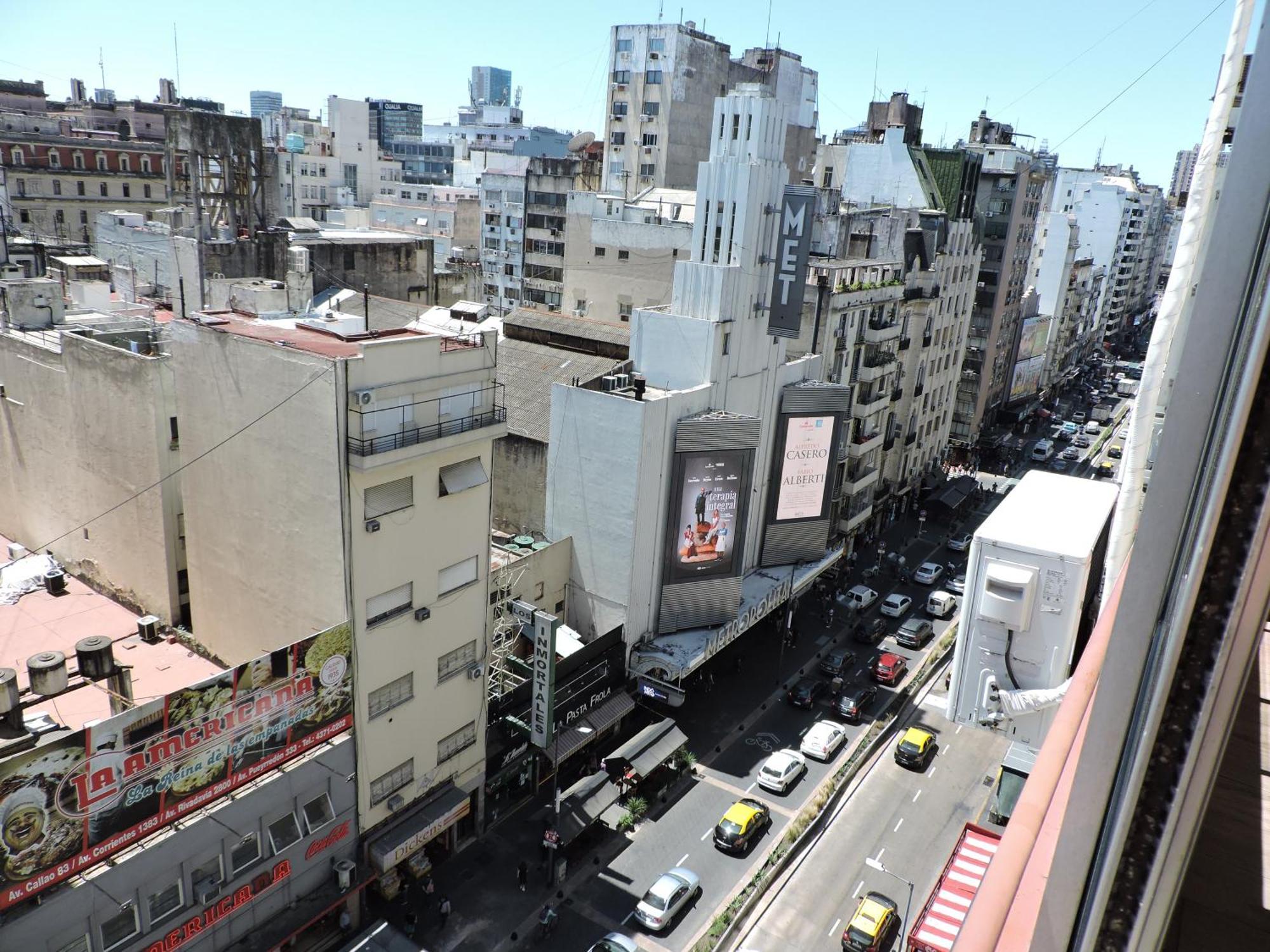 4 Ventanales Sobre La Avenida Corrientes Apartment Buenos Aires Bagian luar foto
